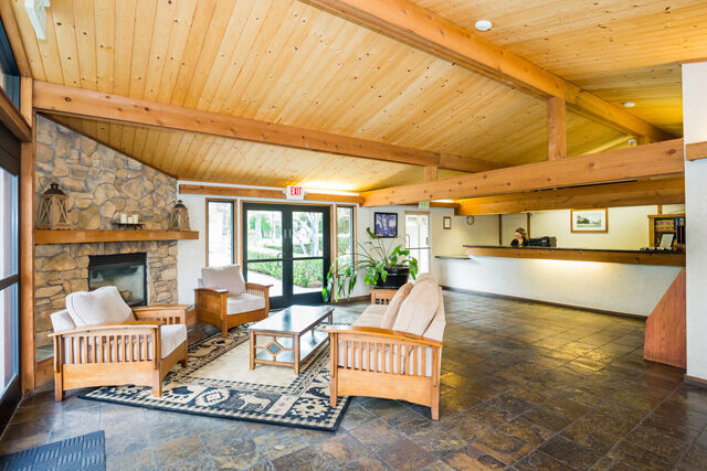 Los Gatos Lodge Exterior photo